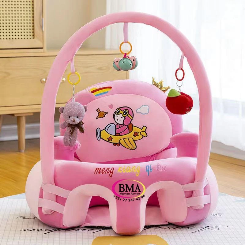 62cebebd-77d8-466a-90d2-abf7508f2108 Sofa (canapé d'apprentissage) avec jouets – Image 1