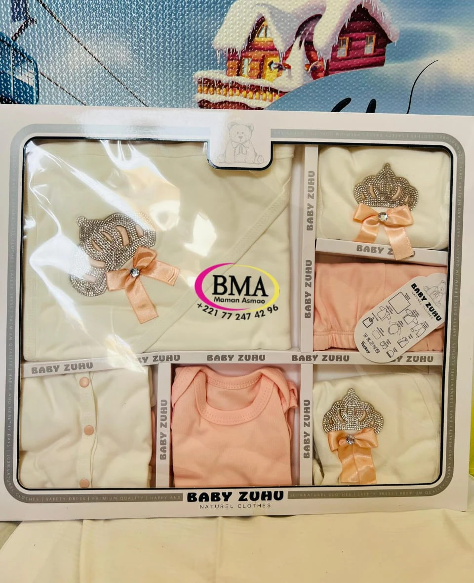 IMG-20251001-WA0344 Tenue de baptême pour bébé – Image 1